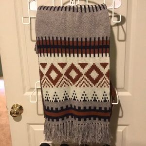 J.Crew cashmere and lambs wool scarf